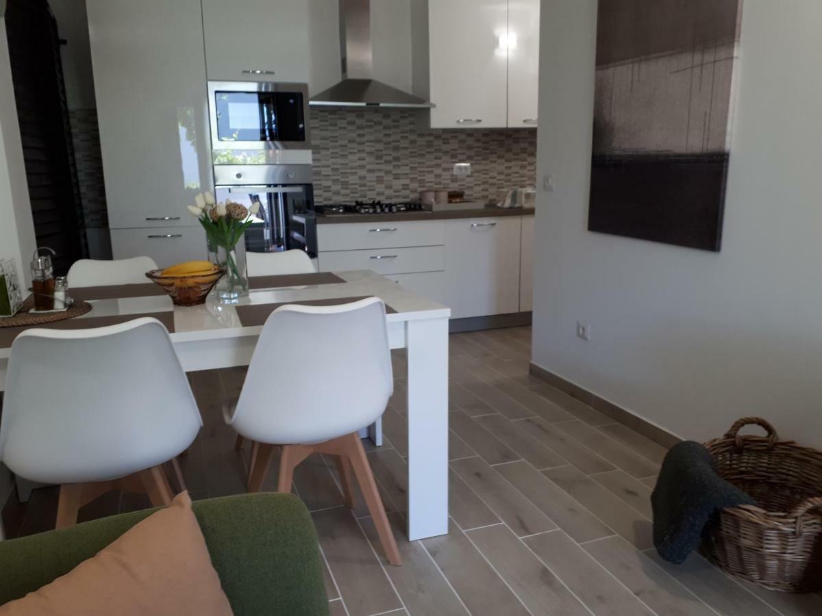 Apartman Zoe *